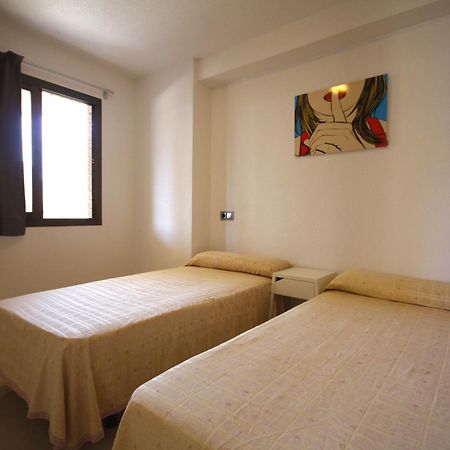 Apartamentos Maysan Benidorm Quarto foto