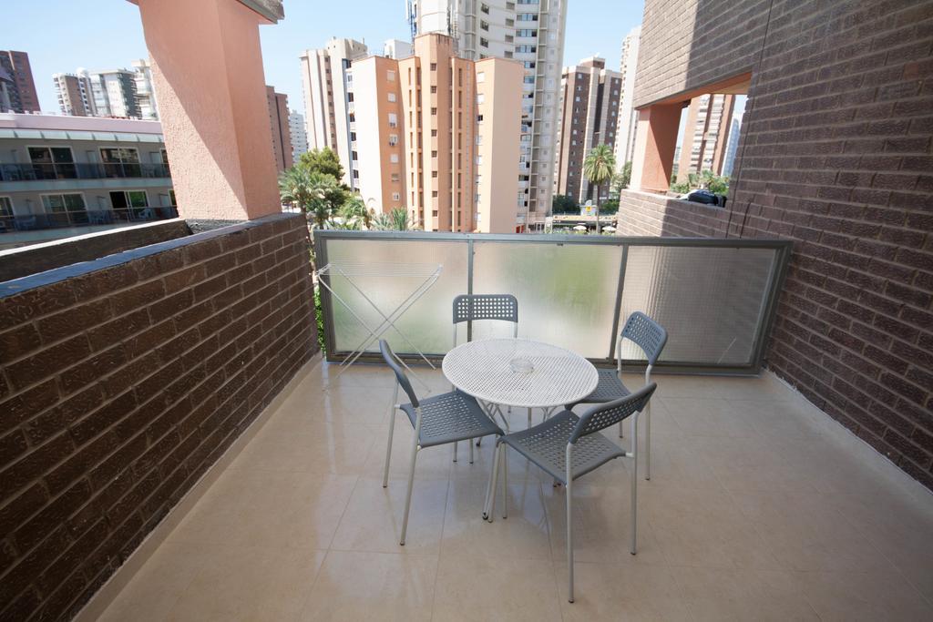 Apartamentos Maysan Benidorm Quarto foto