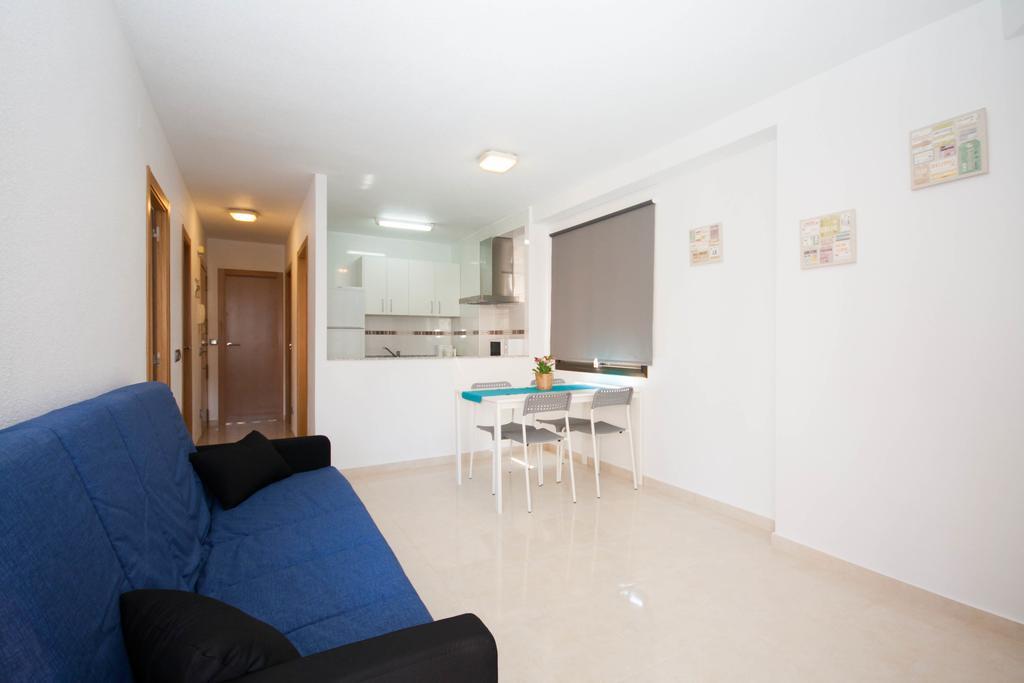 Apartamentos Maysan Benidorm Quarto foto